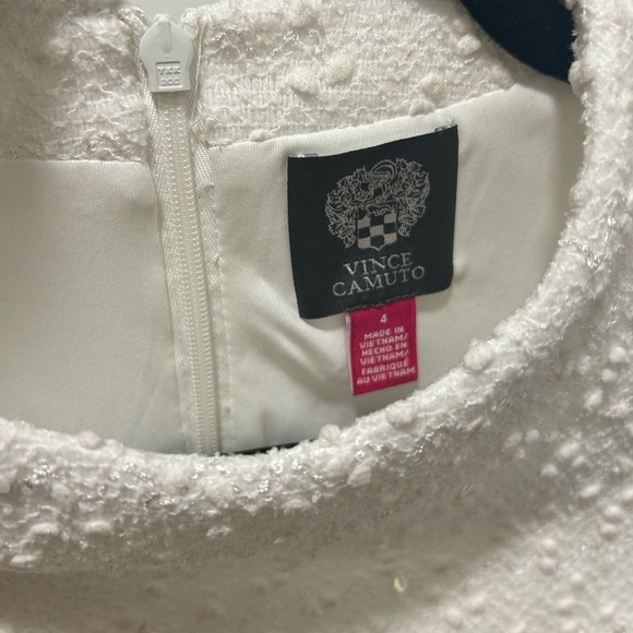 Vince Camuto Textured Crew Neck Cap Sleeve Fit and Flare dress - Size 4 - Picture 3 of 5